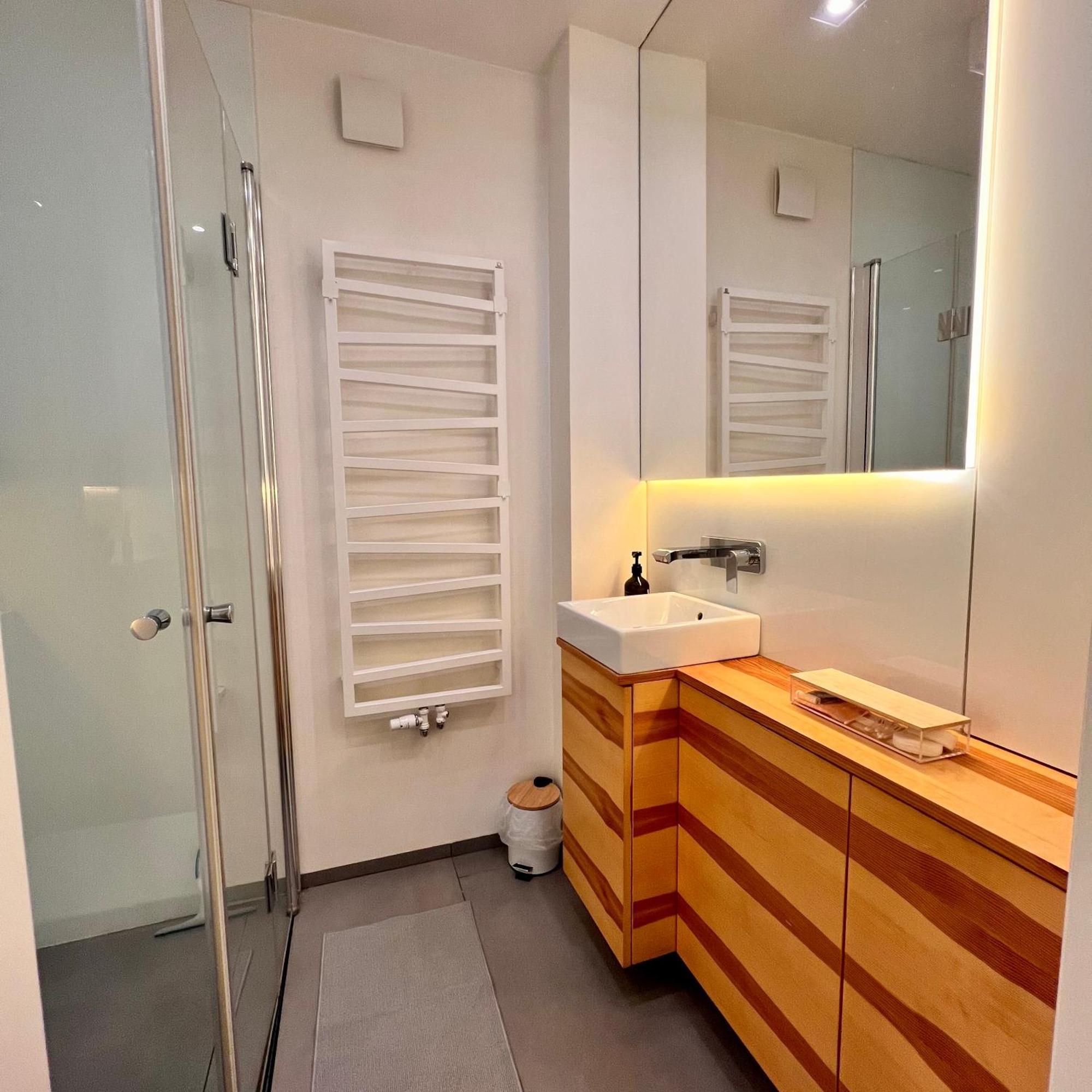 Leilighet Modzelewskiego, Metro Wierzbno, Free Parking By Cosmo Spirit